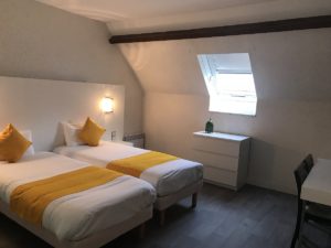 mezzanine-cote-sud-bleu-majorelle-etage