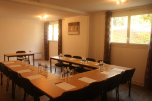 latitude-ouest-hôtel-salle-de-séminaire-quai-17