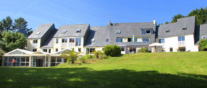 latitude-ouest-hotel-façade-bandeau
